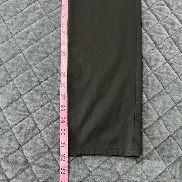 Travis Mathew Open To Close Pants Mens 30x32 Black Chino Golf Performance Preppy - Picture 13 of 13